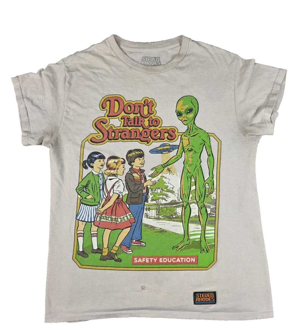 Steven Rhodes Don't Talk to Strangers Alien T-Shirt Graphic Tee Beige Size M